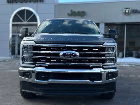 Used 2024 Ford F250 Lariat image 9