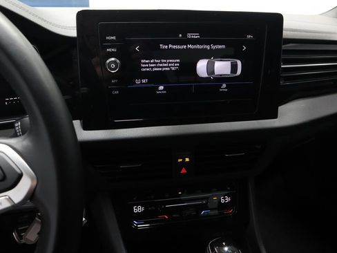 Used 2025 Volkswagen Jetta Sport FWD image 26