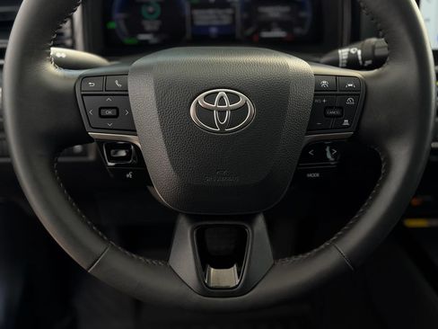 Certified 2026 Toyota Camry XLE AWD/4WD image 14
