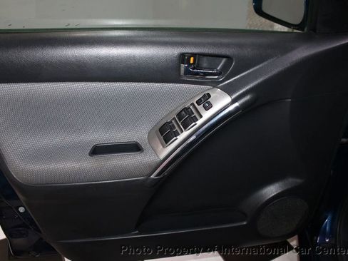 Used 2005 Toyota Matrix image 11