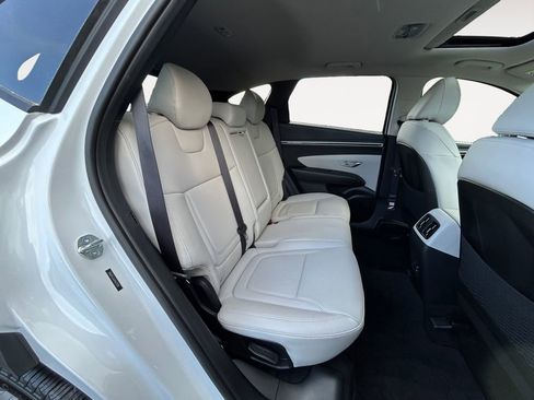 Used 2023 Hyundai Tucson SEL w/ Convenience Package AWD/4WD image 11