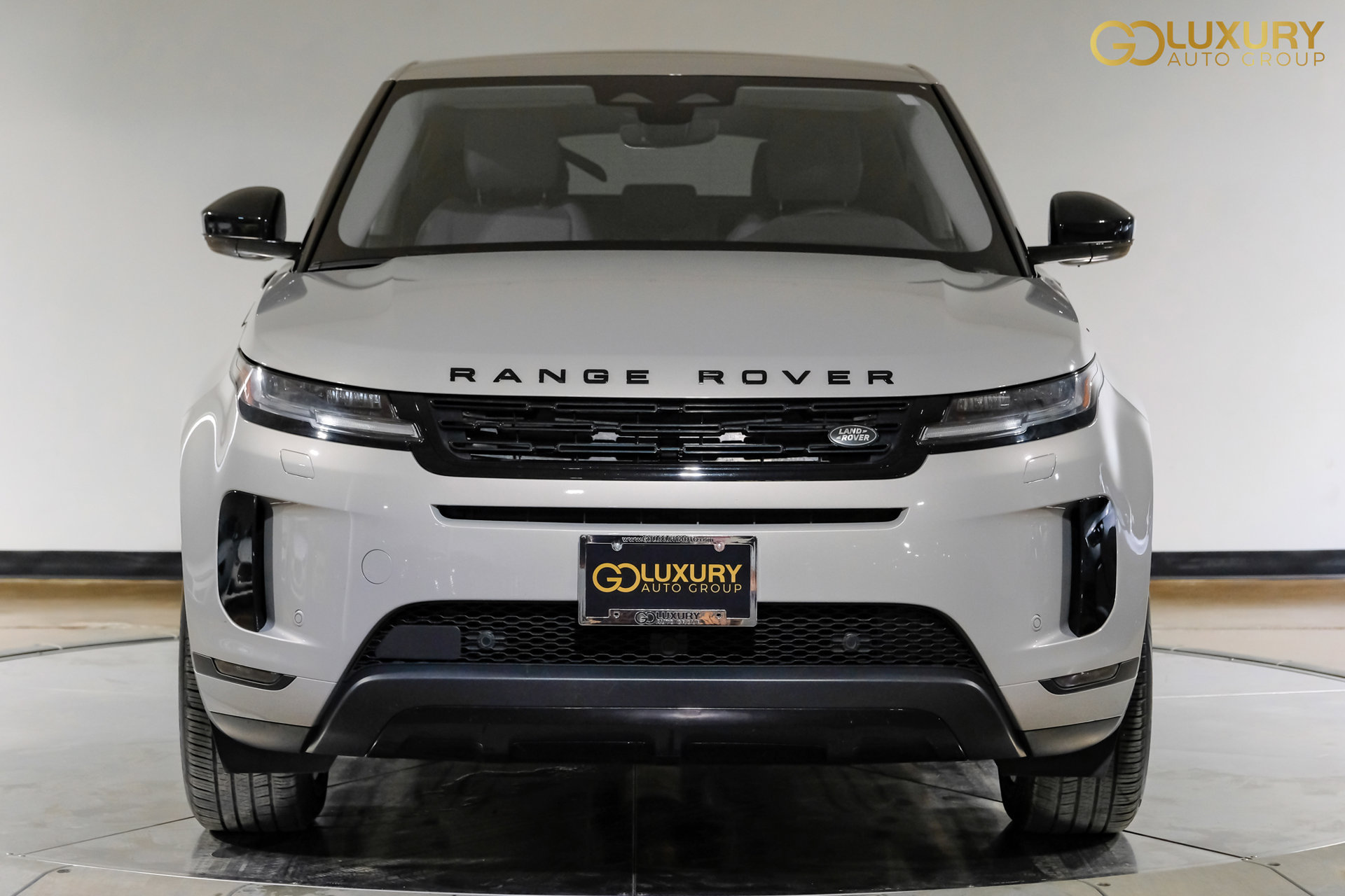 Used 2024 Land Rover Range Rover Evoque S AWD/4WD image 6