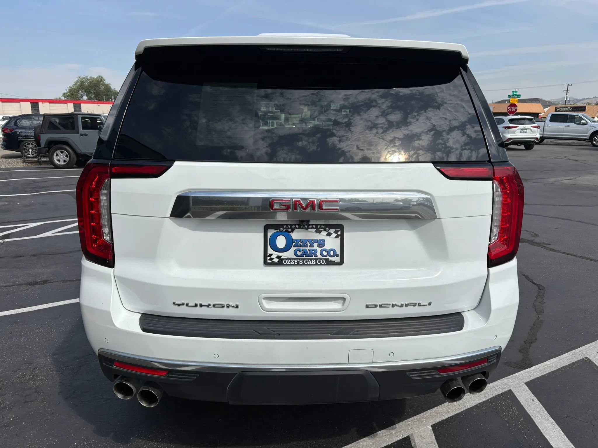 Used 2021 GMC Yukon Denali AWD/4WD image 6