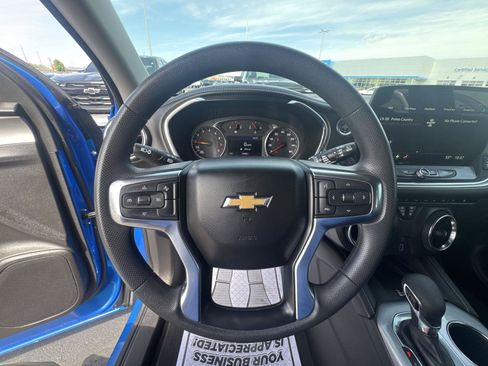 Used 2024 Chevrolet Blazer LT w/ Convenience Package FWD image 20