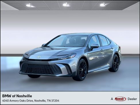 Used 2025 Toyota Camry SE w/ Convenience Package AWD/4WD image 1