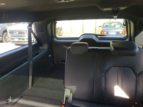 Certified 2023 Ford Expedition Max Platinum image 25