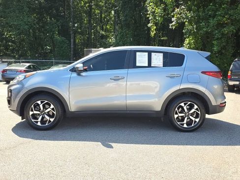 Used 2021 Kia Sportage LX AWD/4WD image 3