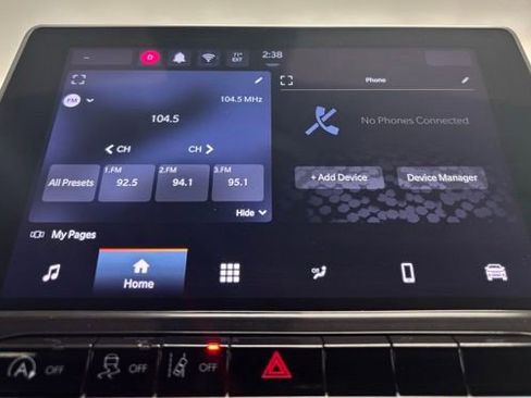 Used 2024 Jeep Compass Latitude image 28