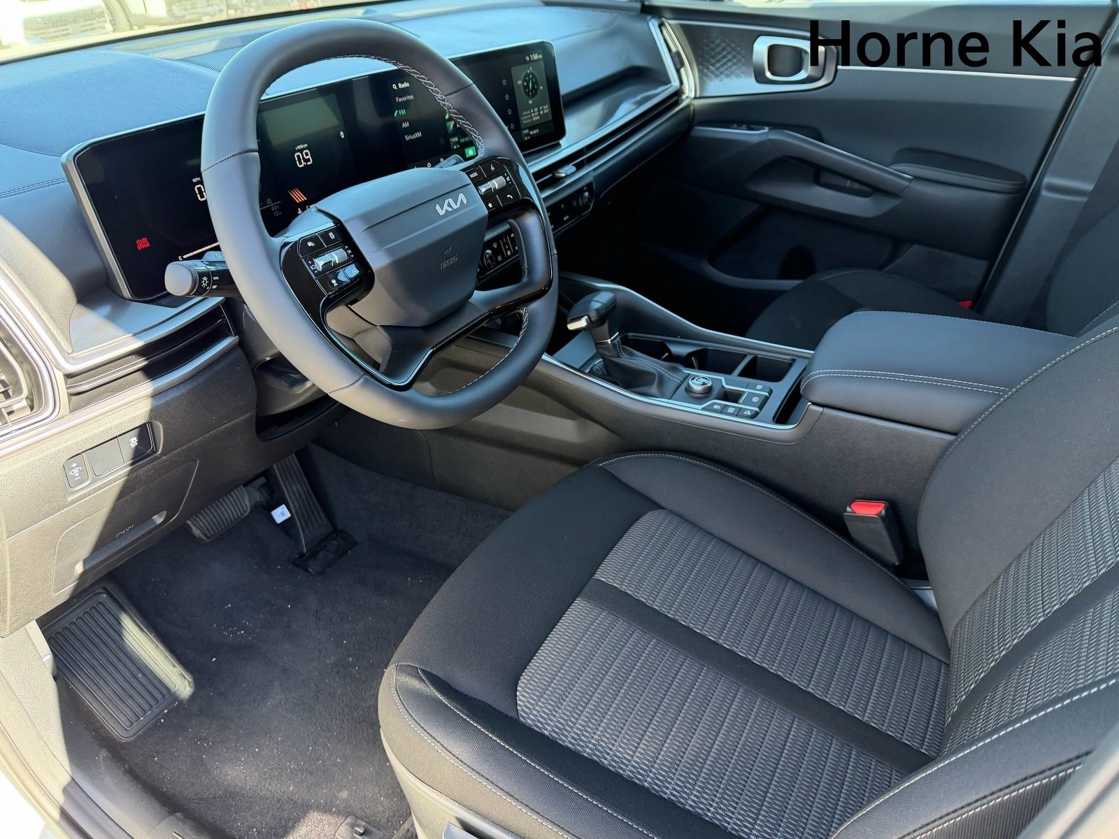 New 2026 Kia Sorento LX FWD image 16