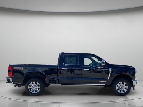 New 2026 Ford F250 King Ranch image 2