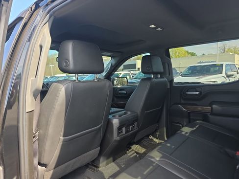 Used 2021 Chevrolet Silverado 1500 RST w/ Redline Edition image 18