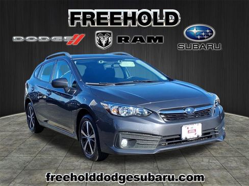 Certified 2022 Subaru Impreza Premium image 1