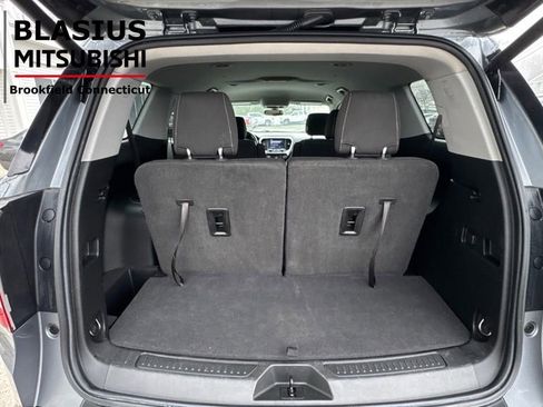 Used 2020 GMC Acadia SLE w/ Driver Convenience Package image 27