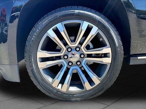Used 2019 GMC Yukon Denali w/ Denali Ultimate Package AWD/4WD image 10