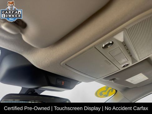 Certified 2025 Nissan Kicks SR image 27