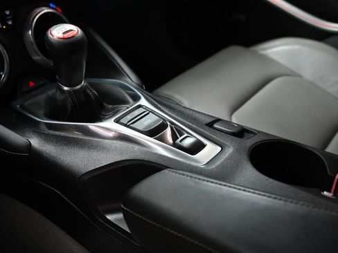 Used 2016 Chevrolet Camaro SS RWD image 35