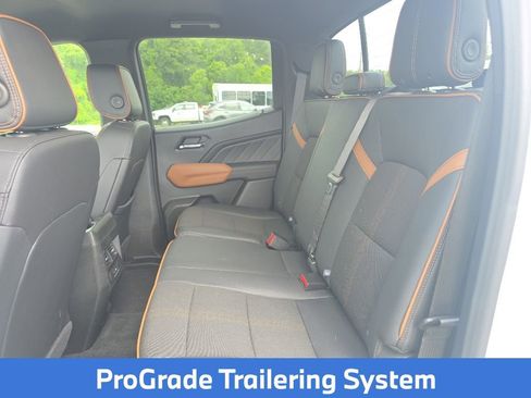 Used 2024 GMC Canyon AT4 w/ Canyon Safety Plus Package AWD/4WD image 13