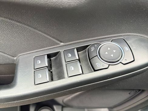 Used 2024 Ford Escape ST-Line image 21