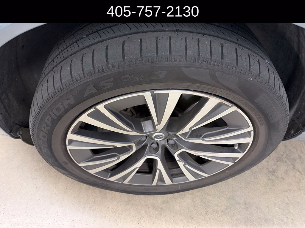 Used 2020 Volvo XC90 T5 Momentum AWD/4WD image 2