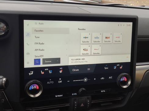 Used 2024 Lexus GX 550 GX 550 Overtrail+ image 28