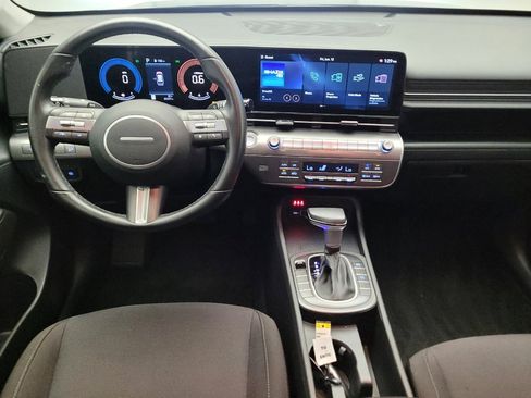 Used 2025 Hyundai Kona SEL FWD image 22