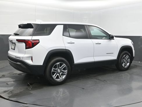 Used 2026 GMC Terrain Elevation FWD image 9