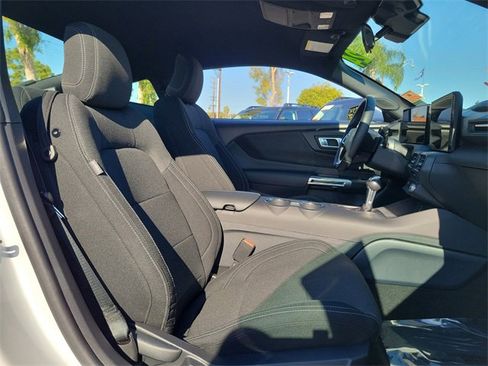 Used 2025 Ford Mustang Coupe image 14