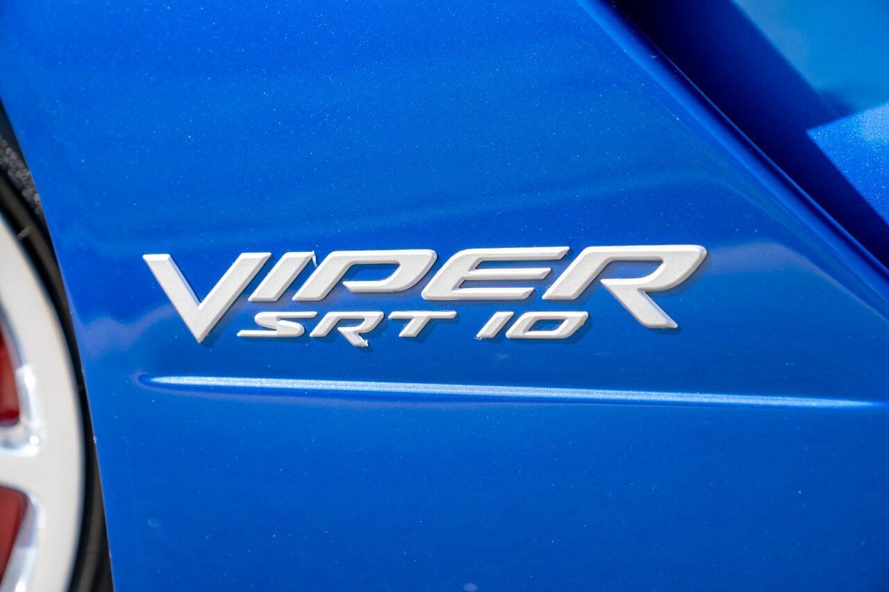 Used 2006 Dodge Viper SRT-10 RWD image 52