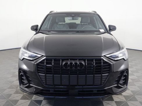 Used 2025 Audi Q3 2.0T Premium Plus w/ Premium Plus Package AWD/4WD image 2