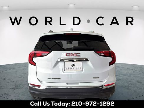 Used 2019 GMC Terrain SLT AWD/4WD image 14