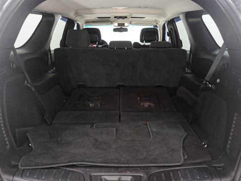 Used 2013 Dodge Durango SXT w/ Blacktop Pkg image 9