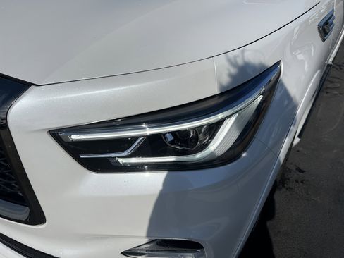 Used 2021 INFINITI QX80 Premium Select w/ Cargo Package image 6