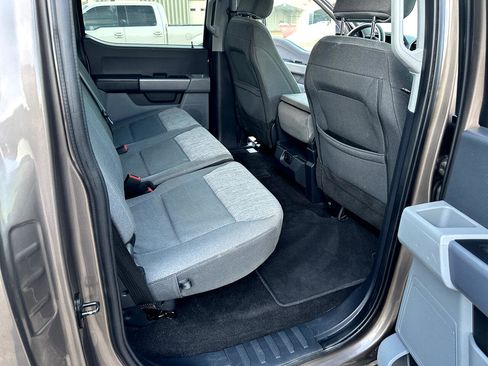 Used 2022 Ford F150 XLT image 19