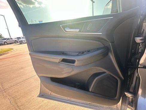 Used 2024 Ford Edge SEL w/ Convenience Package AWD/4WD image 17