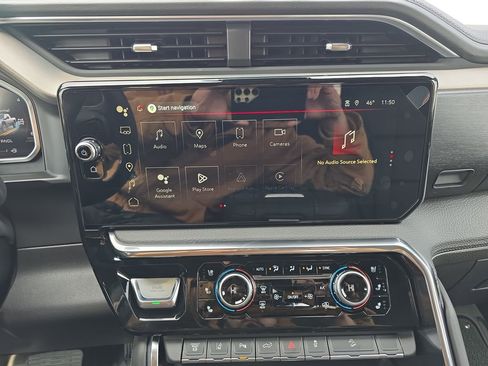 New 2026 GMC Sierra 2500 Denali w/ Denali Reserve Package AWD/4WD image 22