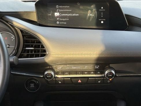 Used 2025 MAZDA MAZDA3 s image 19