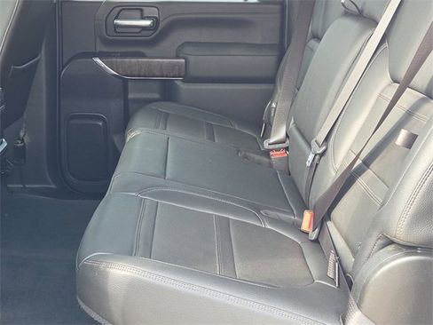 Used 2023 GMC Sierra 2500 Denali w/ Denali Ultimate Package image 18