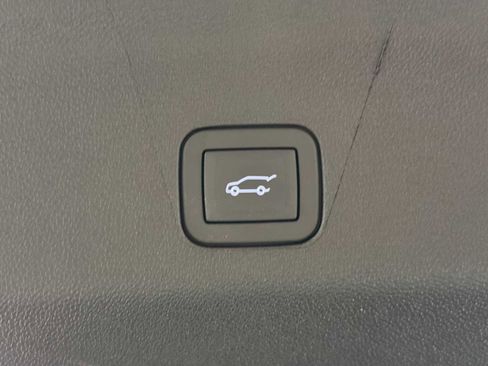 New 2026 GMC Yukon AT4 w/ AT4 Premium Plus Package image 40