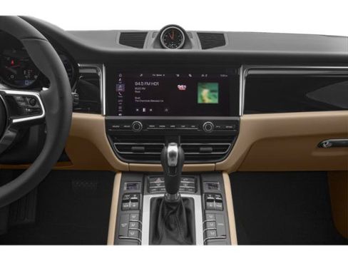 Used 2020 Porsche Macan AWD/4WD image 10