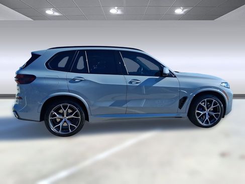 Certified 2024 BMW X5 xDrive40i w/ M Sport Package image 8