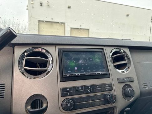 Used 2013 Ford F250 XLT image 18