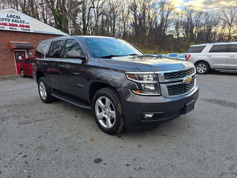 Used 2015 Chevrolet Tahoe LT image 3
