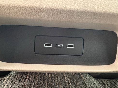 Certified 2026 Honda Odyssey Elite image 32