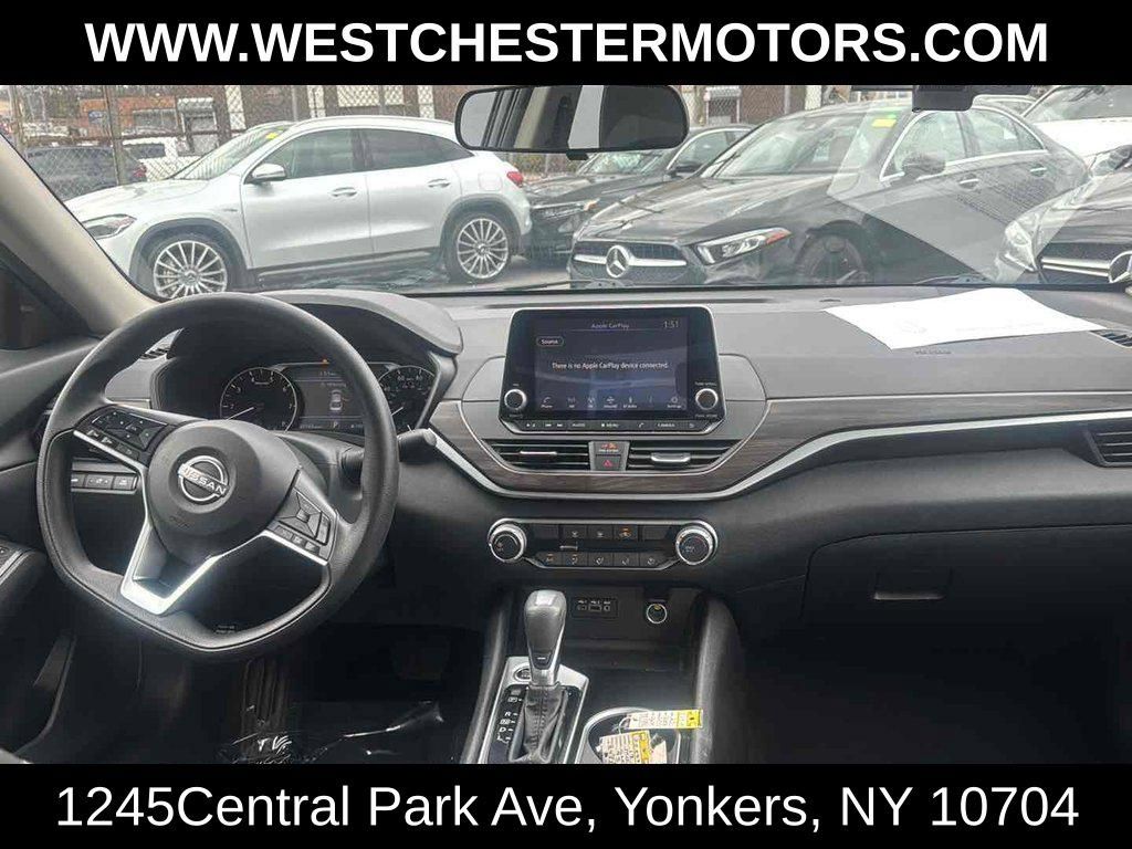 Used 2024 Nissan Altima 2.5 SV FWD image 20