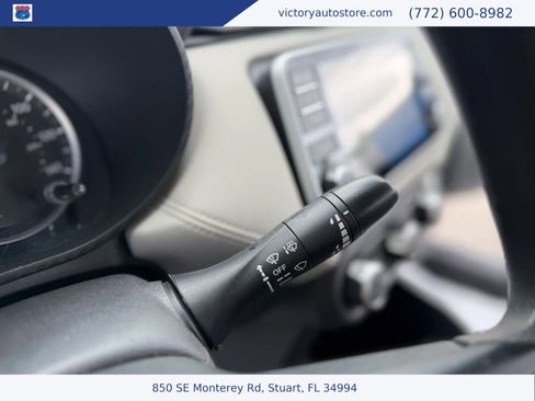 Used 2020 Nissan Versa SV FWD image 24