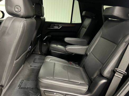 Certified 2025 GMC Yukon Denali AWD/4WD image 14