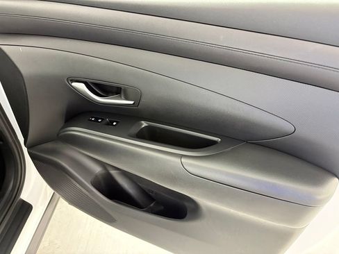 Used 2025 Hyundai Tucson SEL FWD image 46