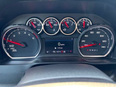 Used 2021 Chevrolet Silverado 1500 RST AWD/4WD image 21