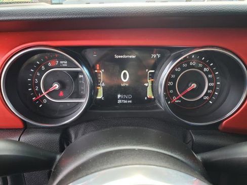 Used 2021 Jeep Wrangler Unlimited Rubicon w/ Cold Weather Group image 9