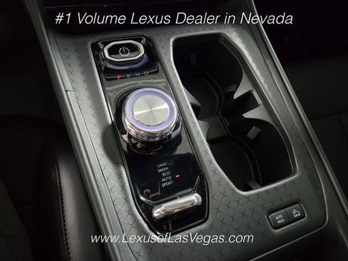 Used 2025 Jeep Wagoneer S Limited AWD/4WD image 36
